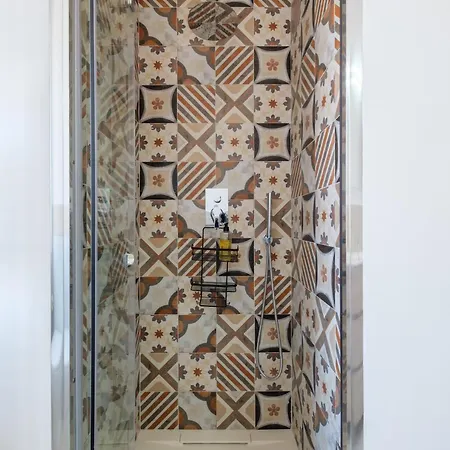 With Elevator And Private Parking * Bolonia