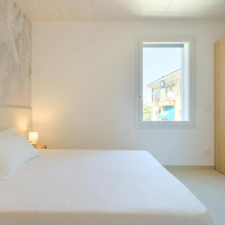 With Elevator And Private Parking Appartement