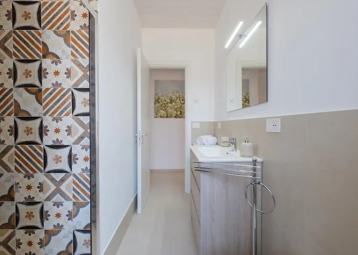 Апартаменты With Elevator And Private Parking Болонья