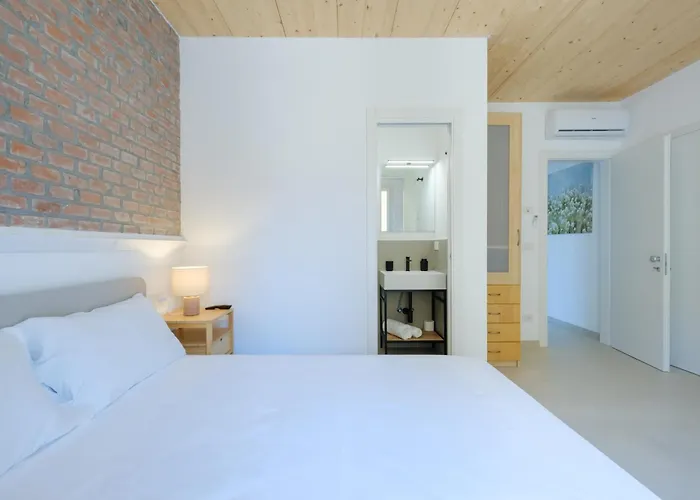 Апартаменты With Elevator And Private Parking *
