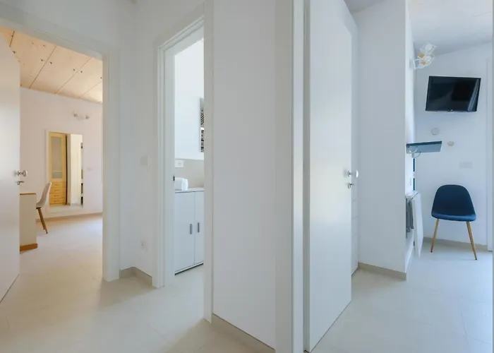 With Elevator And Private Parking *