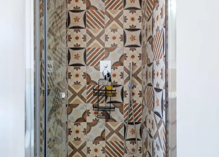 With Elevator And Private Parking * Bologna