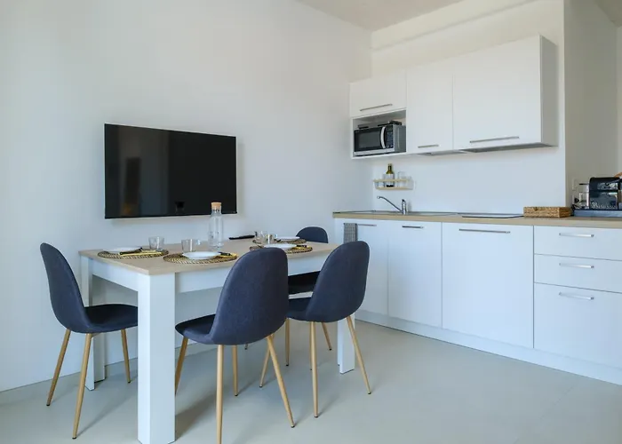 Apartman With Elevator And Private Parking Bologna