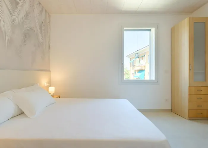 With Elevator And Private Parking Apartman